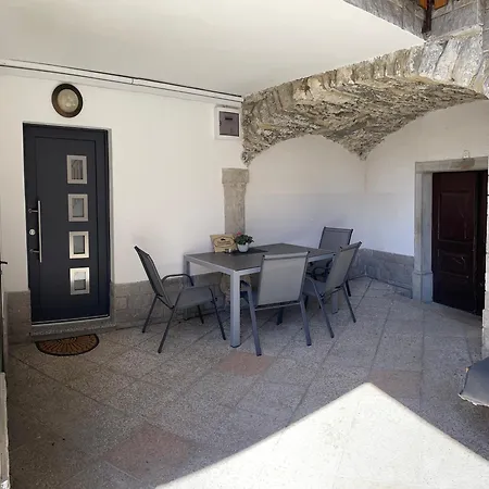 Apartament Homestead - Domacija - Nabergoj