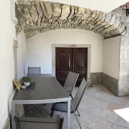 Homestead - Domacija - Nabergoj Podnanos