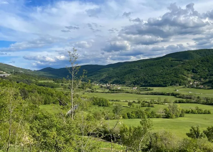 Homestead - Domacija - Nabergoj * Podnanos